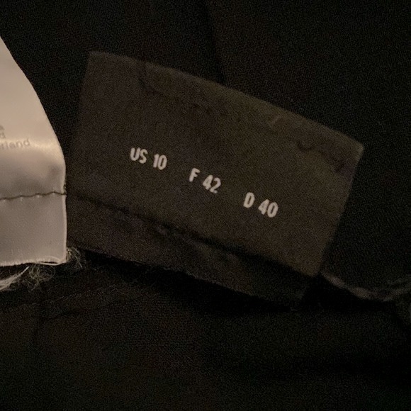 AKRIS
Carol Classic Flat-Front Pants - Picture 9 of 10